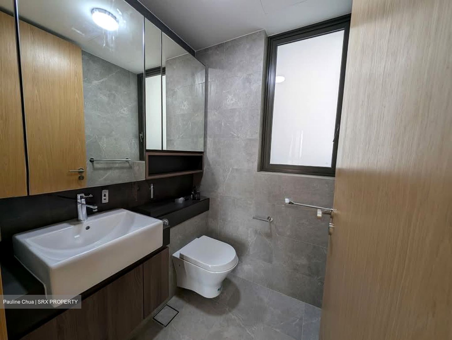 Midwood (D23), Condominium #563075391